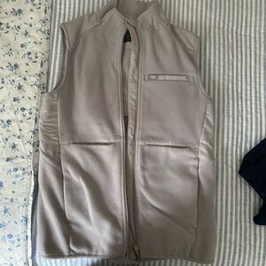 FIGS Beautiful Muted Light Purple On Shift Fleece Vest - Small